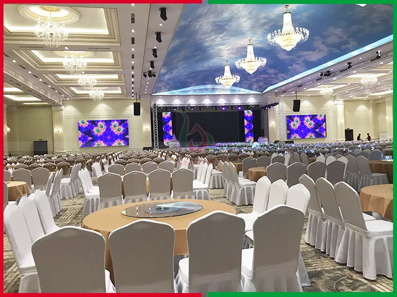 Hệ điều hòa âm trần lắp đặt ở khu vực hội trường sự kiện Hệ điều hòa âm trần lắp đặt ở khu vực hội trường sự kiện