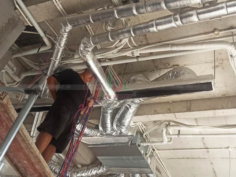 Lắp đặt hệ thống điện kết nối Lắp đặt hệ thống điện kết nối